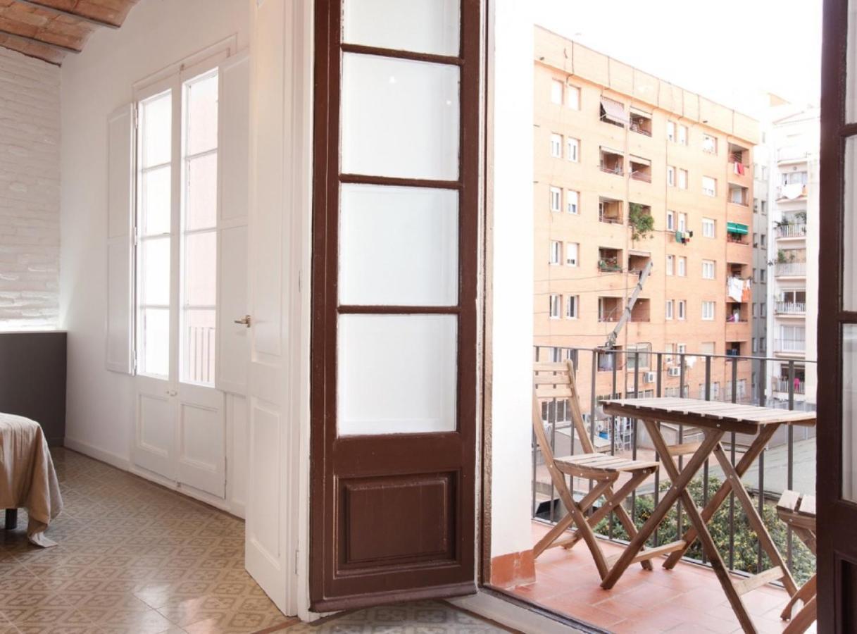 Napoles - Modernist Flat Close To Sagrada Familia Барселона Экстерьер фото