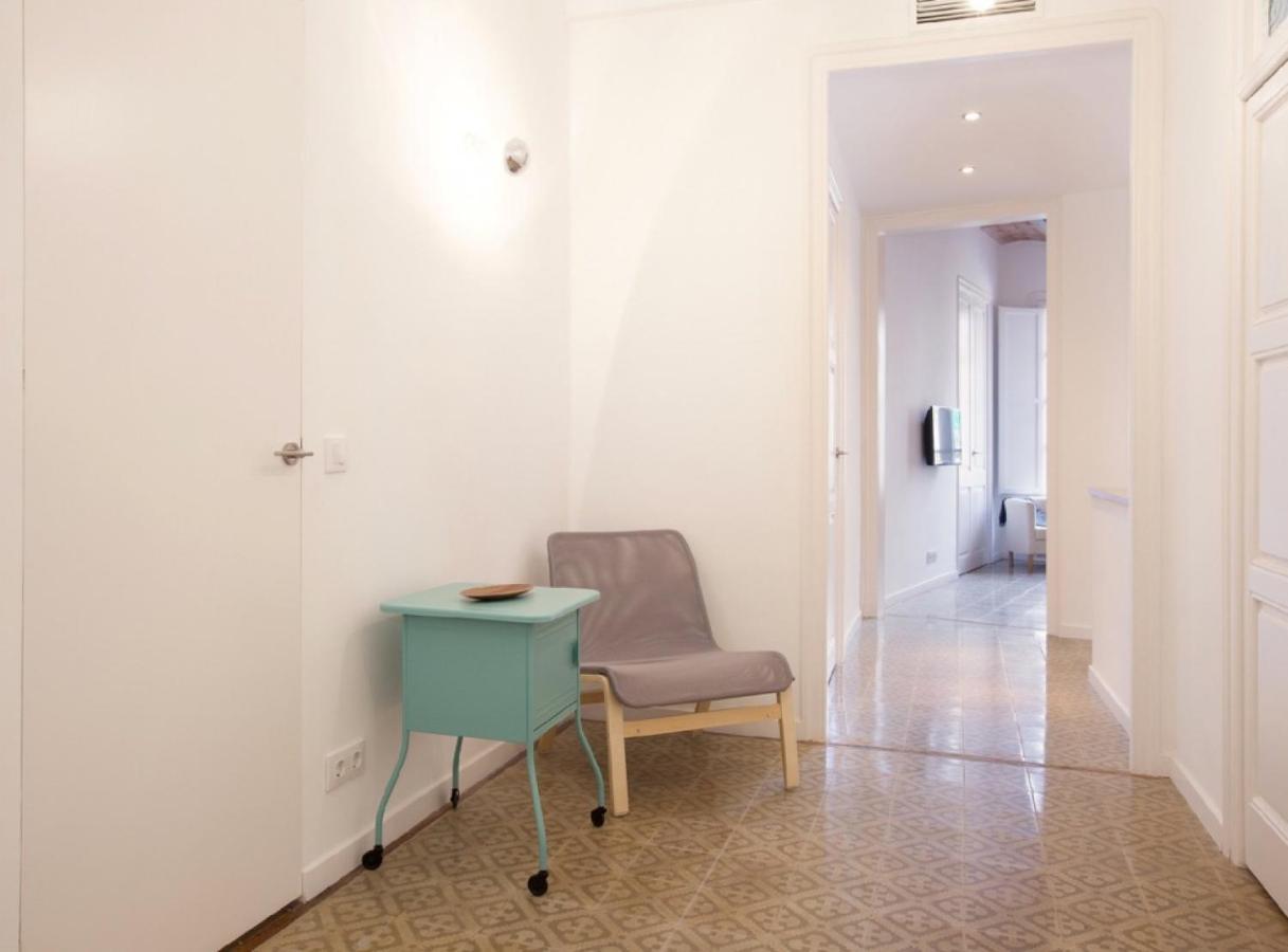 Napoles - Modernist Flat Close To Sagrada Familia Барселона Экстерьер фото