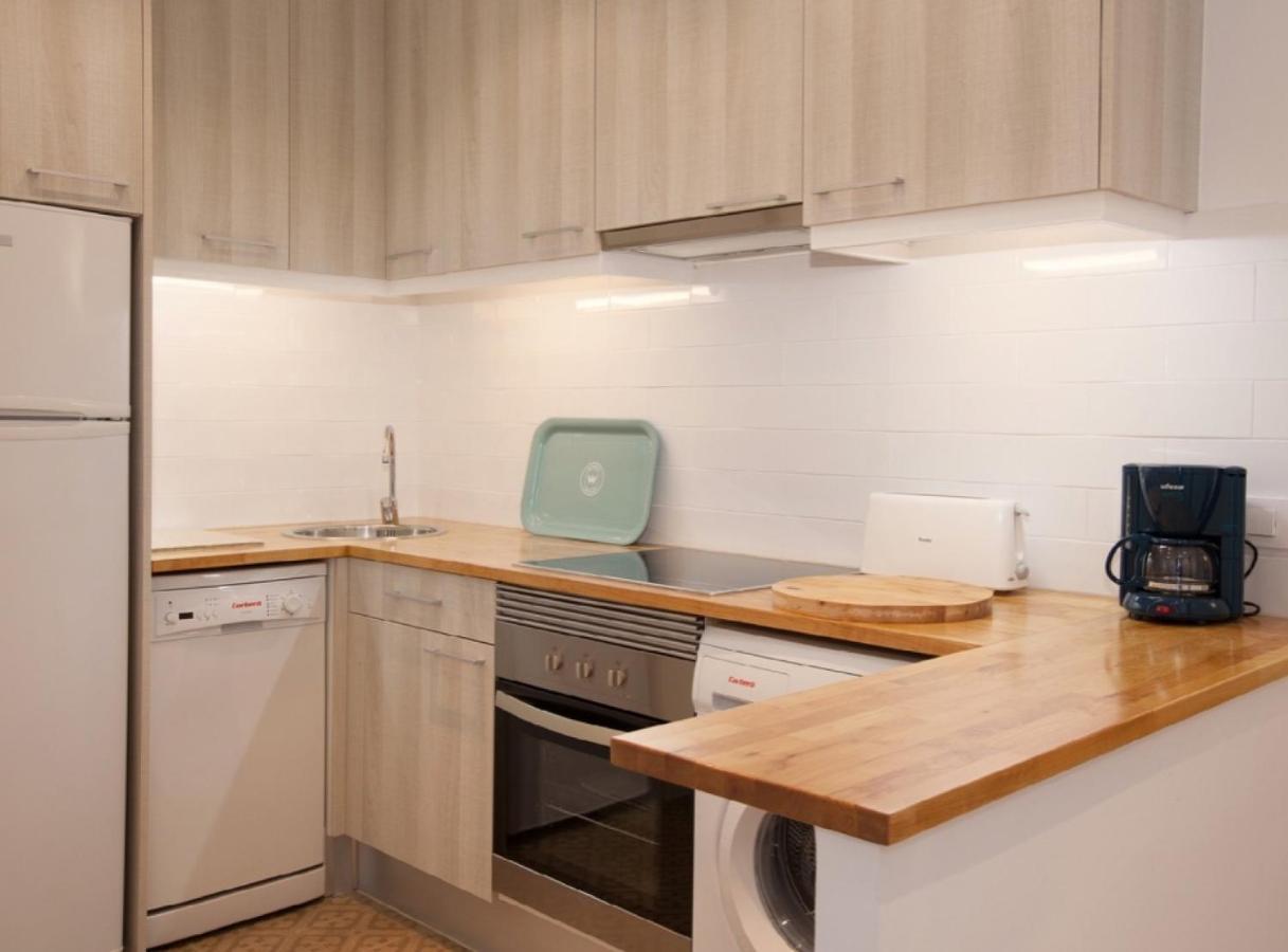 Napoles - Modernist Flat Close To Sagrada Familia Барселона Экстерьер фото